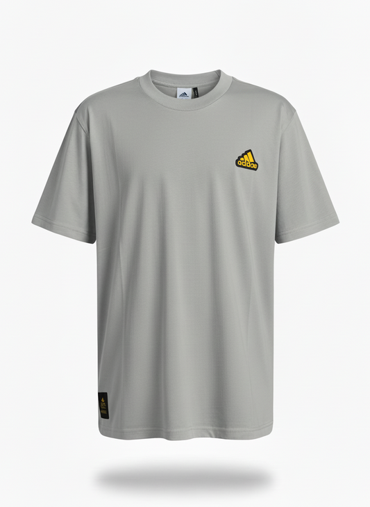 Camiseta cuello redondo gris clásica