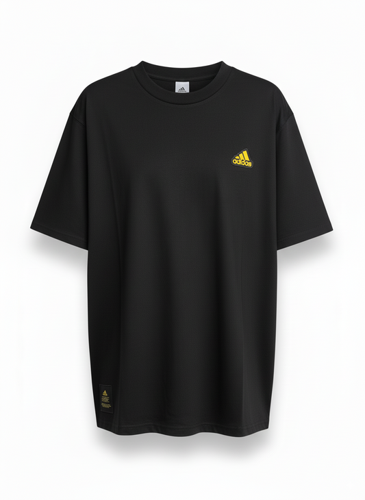 camiseta cuello redondo negra clásica